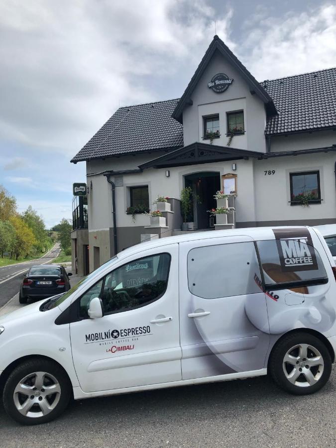 Na Rozcesti Frydlant Hotel Eksteriør billede